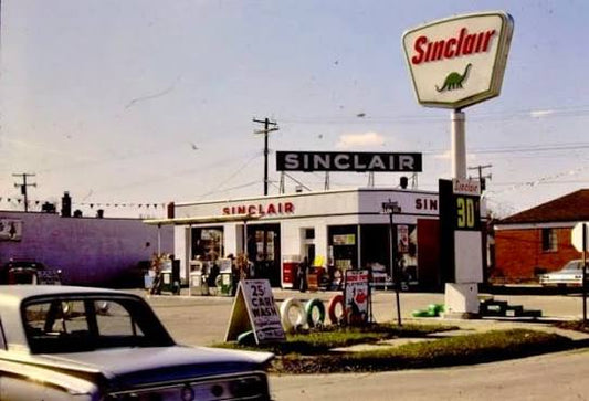 The Birth of the Sinclair Dino: Nostalgic Mascot to American Roadside Icon