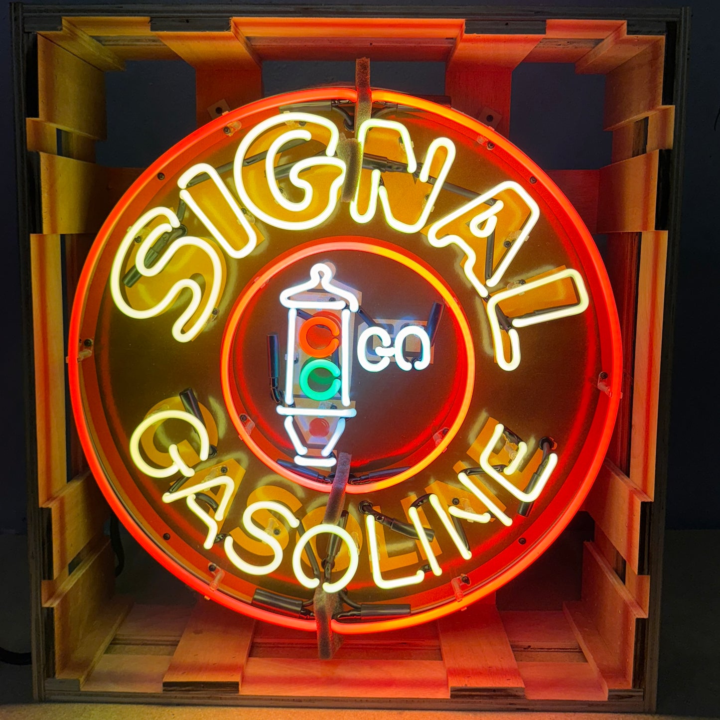 Signal Gasoline Traffic Light Neon Porcelain Sign with Can