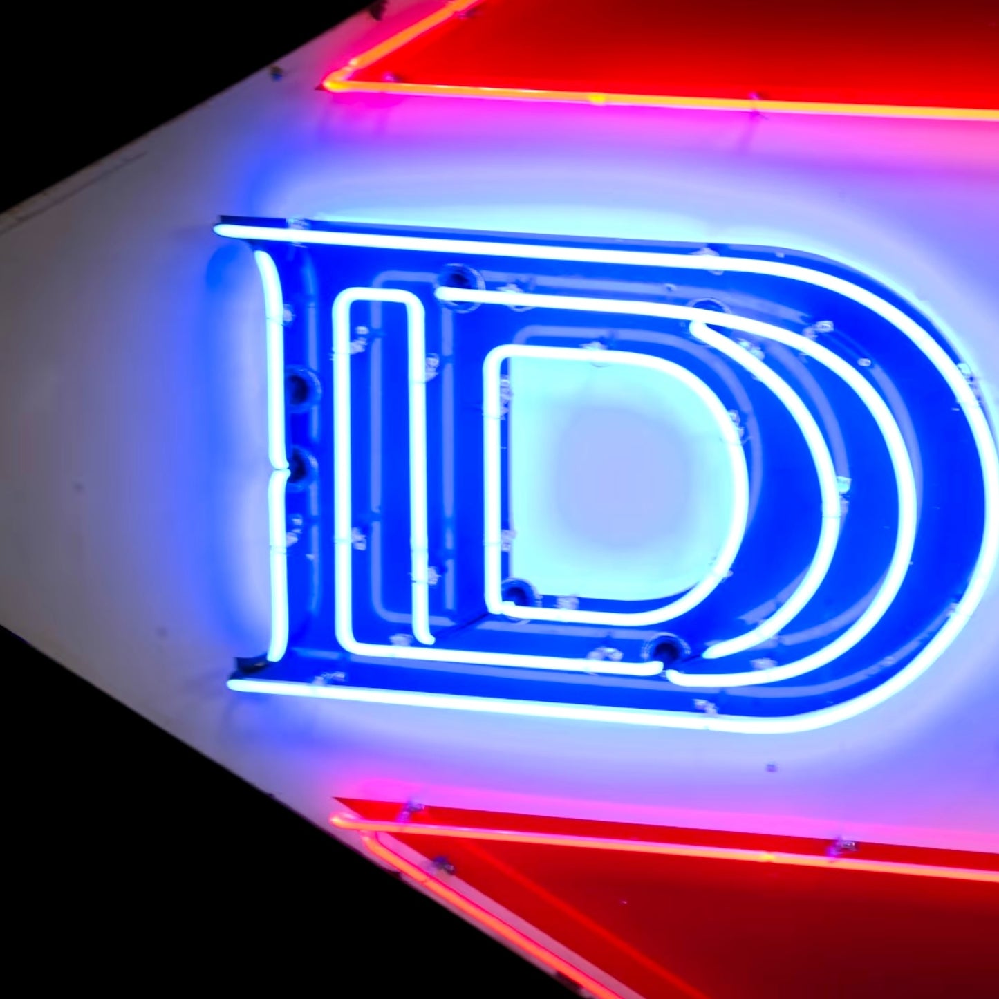 DX Orange Blue Glass Neon Porcelain Diamond Die Cut with Steel Can