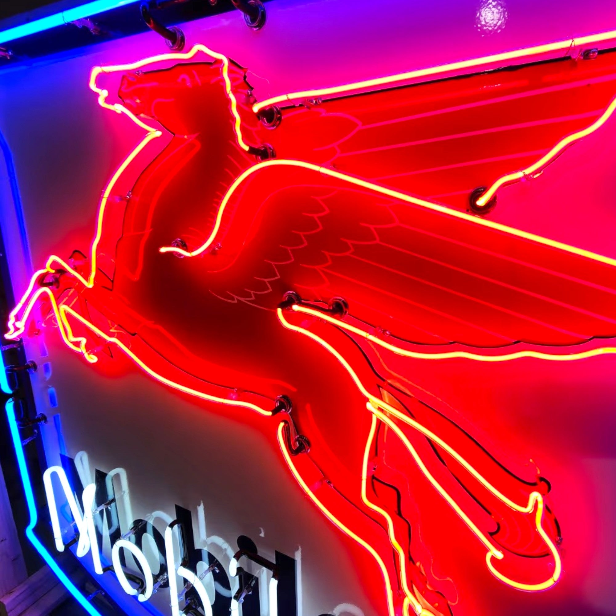 Mobil　ペガサス　旗 MOBIL OIL PEGASUS FLAG NYLONSTAR | eBay