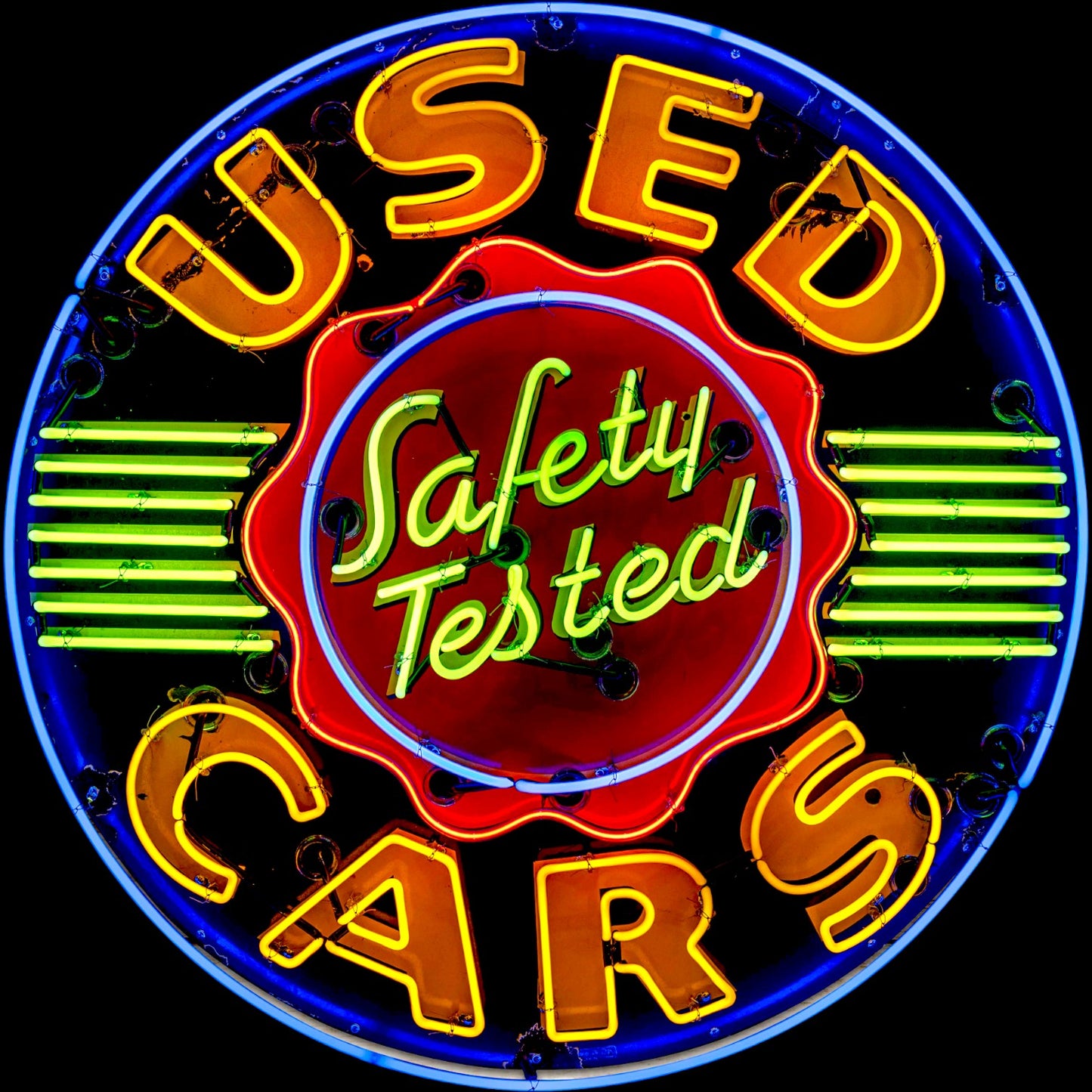 Safety Tested Used Cars Glass Neon Porcelain with Steel Can Reproduction